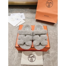 Hermes Slippers